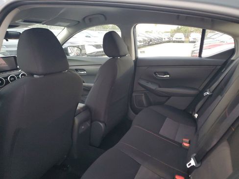 New 2025 Nissan Sentra SR image 5