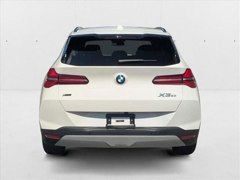 Used 2025 BMW X3 xDrive30i w/ Convenience Package image 8