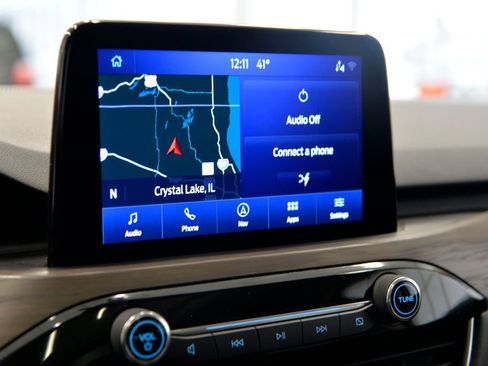 Used 2020 Ford Escape Titanium image 19