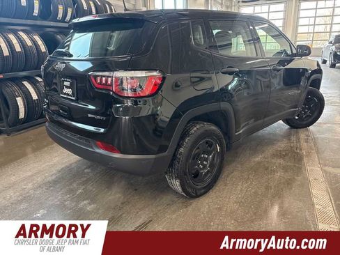 Used 2020 Jeep Compass Sport image 4