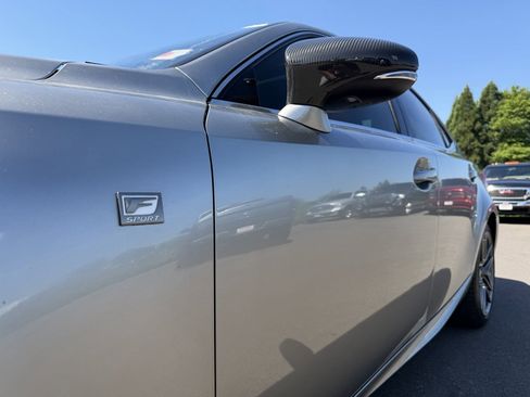 Used 2018 Lexus IS 300 F Sport RWD image 9