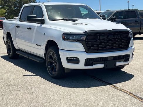New 2026 RAM 1500 Express AWD/4WD image 11