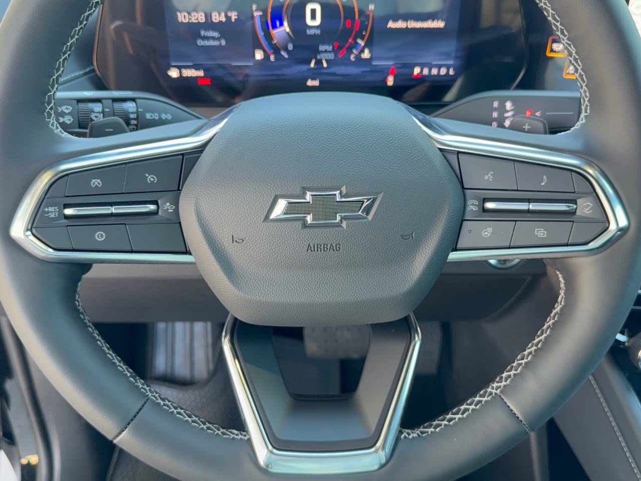 New 2027 Chevrolet Traverse RS FWD image 10