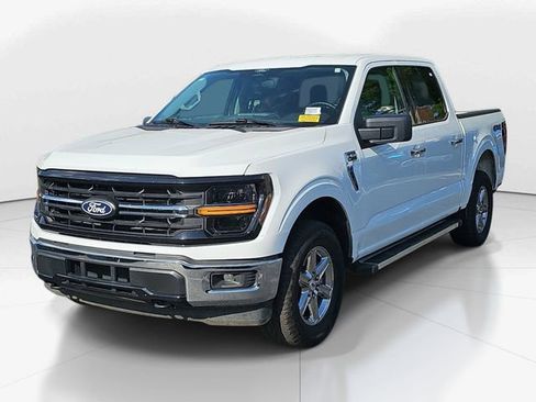 Certified 2025 Ford F150 XLT w/ Equipment Group 301A Standard AWD/4WD image 9