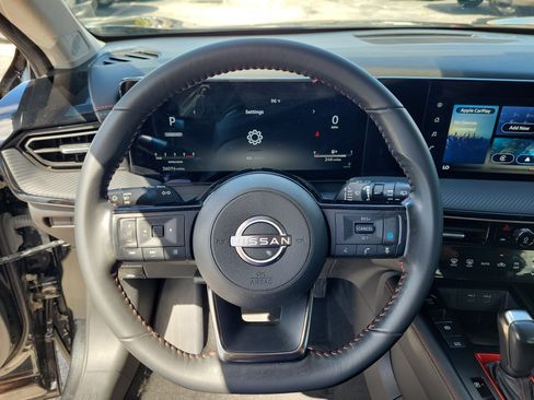 Certified 2025 Nissan Kicks SR AWD/4WD image 15