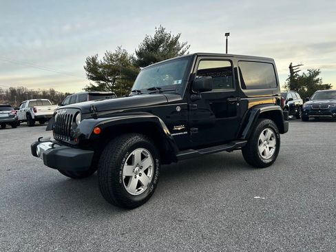 Used 2012 Jeep Wrangler Sahara w/ Dual Top Group image 10