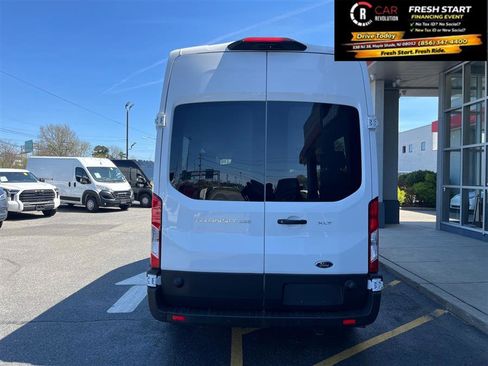 Used 2024 Ford Transit 350 XLT image 7