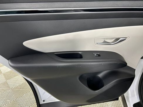 Certified 2022 Hyundai Tucson SEL w/ Cargo Package image 17