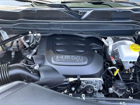 Used 2025 RAM 2500 Big Horn AWD/4WD image 10