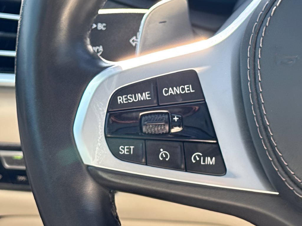 Used 2020 BMW X5 sDrive40i w/ M Sport Package RWD image 17