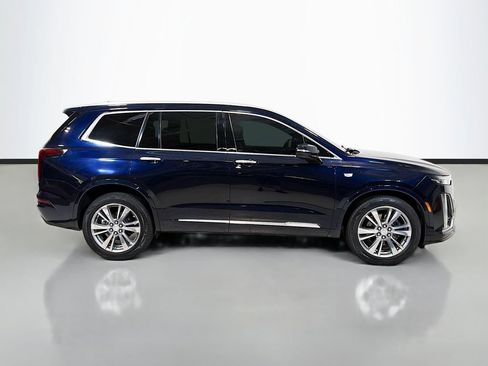 Used 2022 Cadillac XT6 Premium Luxury AWD/4WD image 10
