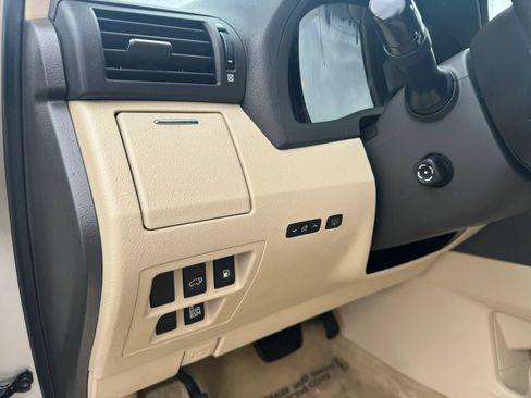 Used 2013 Lexus RX 450h AWD w/ Navigation Pkg image 23
