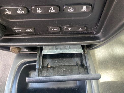 Used 2001 Suzuki Vitara JLS image 47