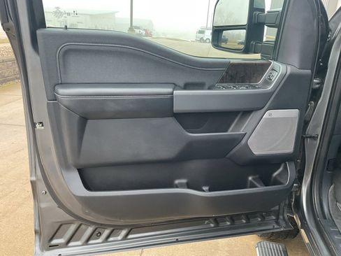 Used 2024 Ford F350 Lariat w/ Lariat Ultimate Package image 8