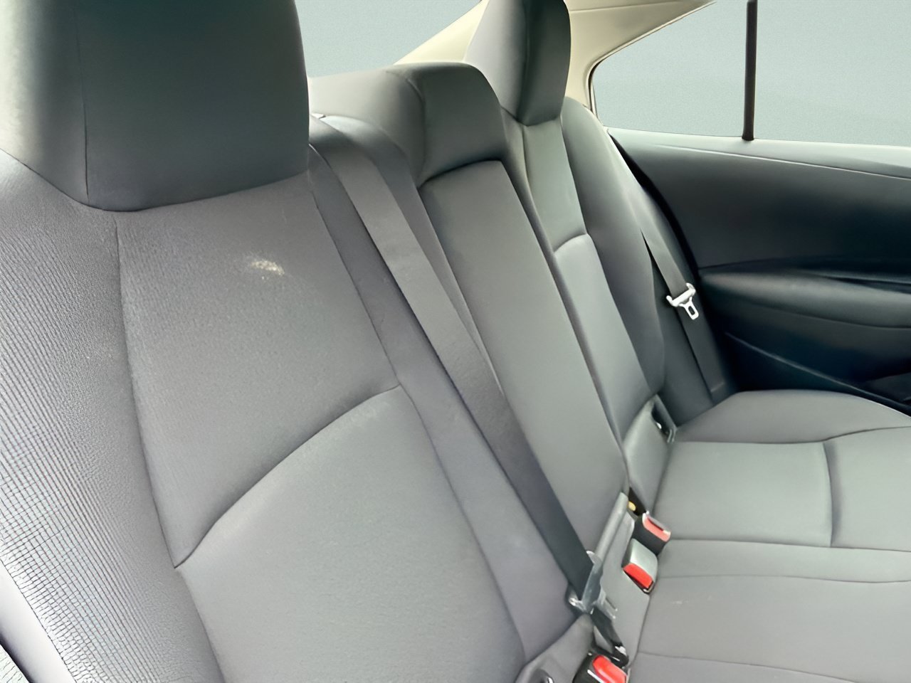 Used 2024 Toyota Corolla LE FWD image 8