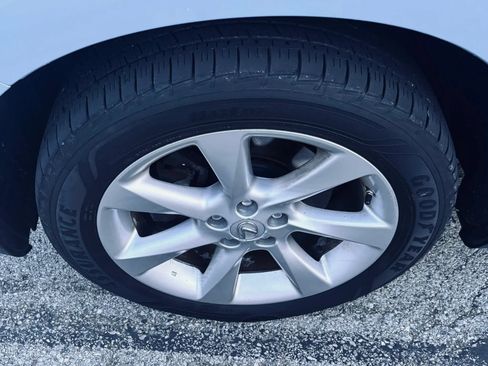 Used 2010 Lexus RX 350 AWD w/ Premium Pkg image 4