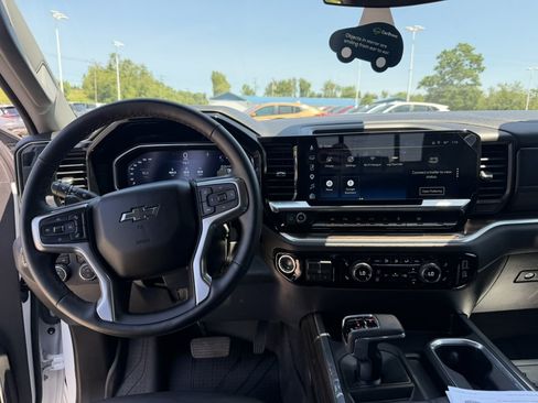 Certified 2026 Chevrolet Silverado 1500 RST w/ RST All Star Premium Package AWD/4WD image 18