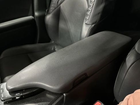 Used 2019 Lexus UX 250h 250h Base w/ Premium Package image 26