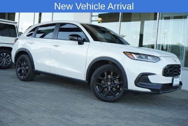 Used 2025 Honda HR-V Sport image 1