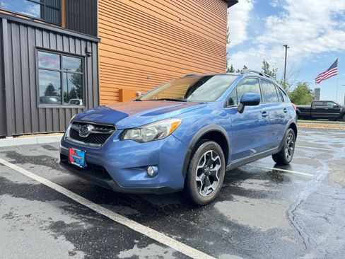 Used 2014 Subaru Crosstrek 2.0i Limited AWD/4WD image 1