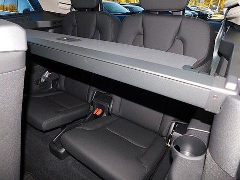New 2026 Volvo XC90 B5 Plus w/ Protection Package AWD/4WD image 13