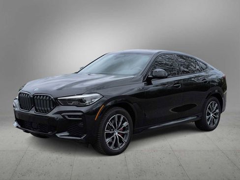 Used 2022 BMW X6 xDrive40i w/ M Sport Package AWD/4WD image 4