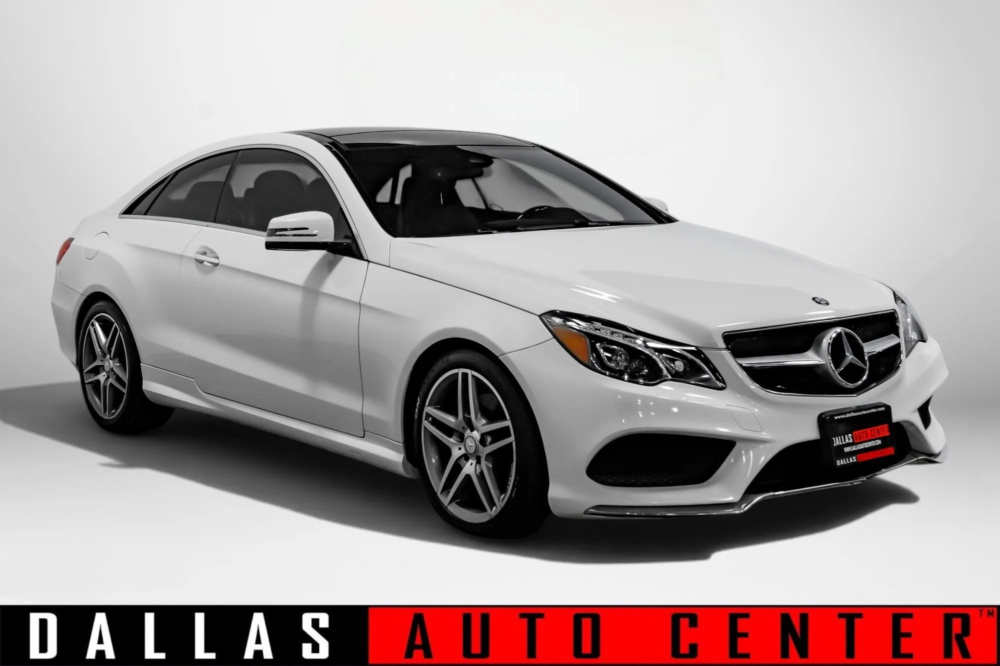 Used 2016 Mercedes-Benz E 400 Coupe image 1