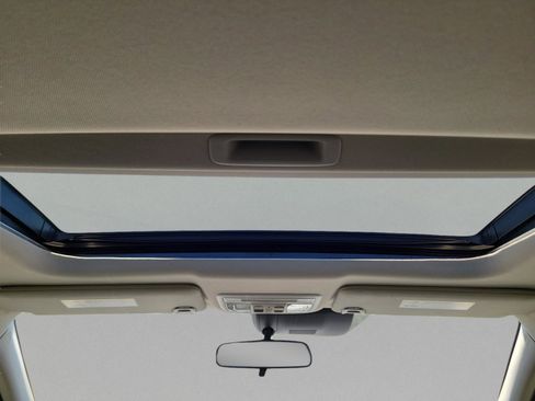 Used 2019 Honda Civic EX image 11