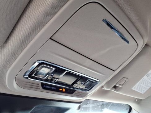 Certified 2024 Lincoln Corsair FWD image 18