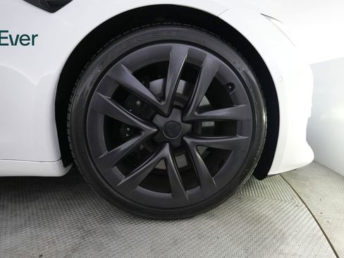Used 2022 Tesla Model S AWD/4WD image 22