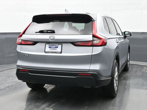 Used 2023 Honda CR-V EX image 7