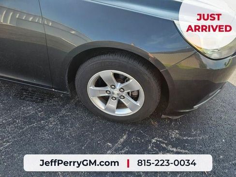 Used 2014 Chevrolet Malibu LT FWD image 6