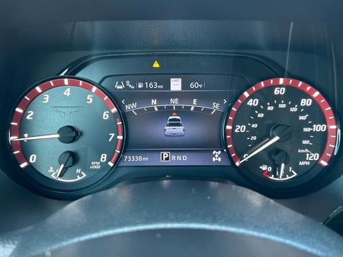 Used 2020 Nissan Titan PRO-4X w/ Pro-4x Convenience Package image 10