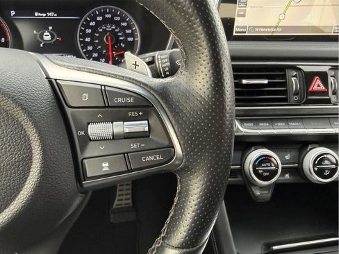 Used 2020 Genesis G70 3.3T w/ Prestige Package image 16