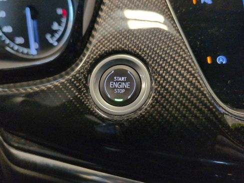 Used 2023 Cadillac XT6 Sport image 17