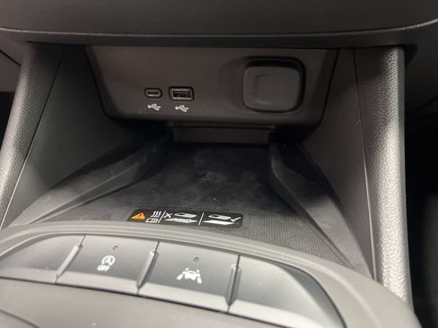 New 2026 Buick Envista Sport Touring w/ Convenience I Package FWD image 16