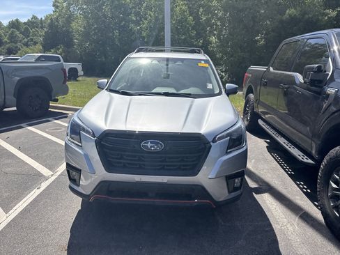 Used 2023 Subaru Forester Sport AWD/4WD image 37