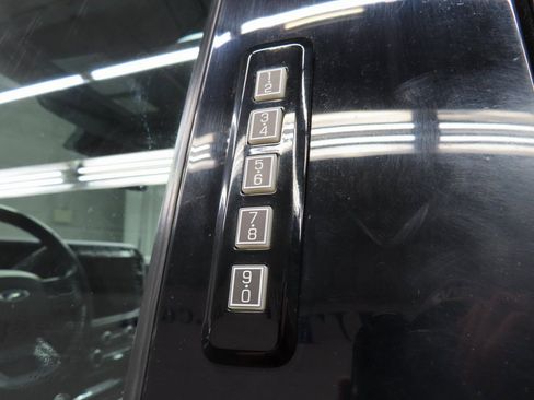 Used 2023 Ford F250 Lariat w/ Sport Appearance Package image 57