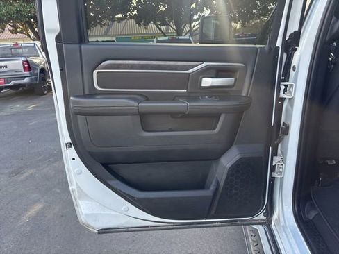 Used 2024 RAM 2500 Big Horn image 15