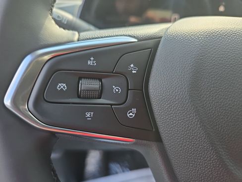 New 2026 Chevrolet Trax LT image 17