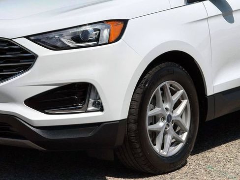 Used 2022 Ford Edge SEL w/ Convenience Package AWD/4WD image 10