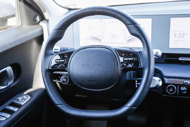 Certified 2024 Hyundai Ioniq 5 SEL RWD image 16