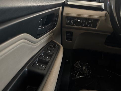 Used 2018 Honda Odyssey Touring image 9