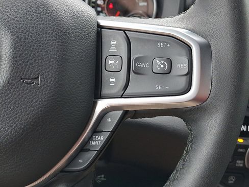 Used 2025 RAM 1500 Big Horn AWD/4WD image 20
