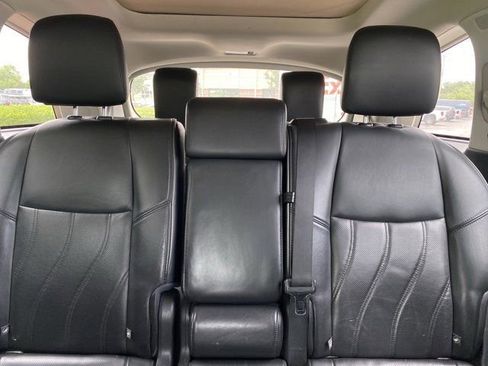 Used 2015 INFINITI QX60 Luxe w/ Deluxe Touring Package AWD/4WD image 35