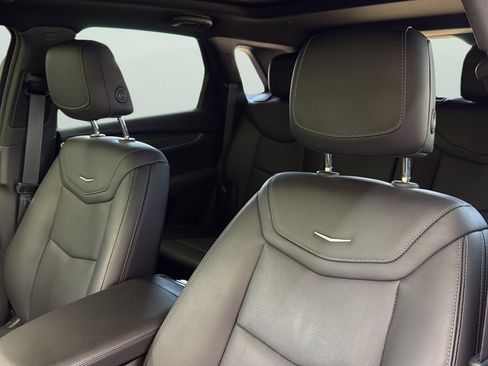 Used 2023 Cadillac XT5 Sportv w/ Technology Package AWD/4WD image 10