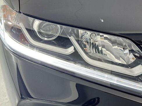 Used 2017 Honda Accord EX image 35