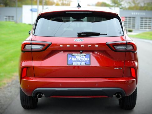 Used 2023 Ford Escape ST-Line w/ Tech Pack #1 image 6