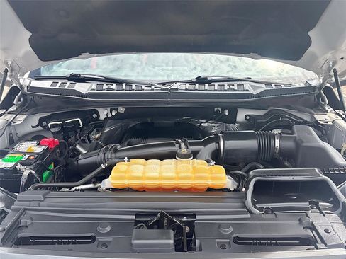 Used 2017 Ford F150 Lariat image 34