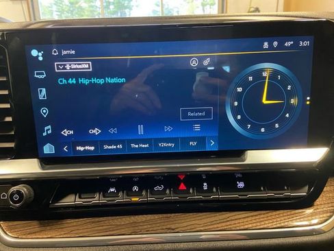 Used 2024 Chevrolet Silverado 1500 LT image 19